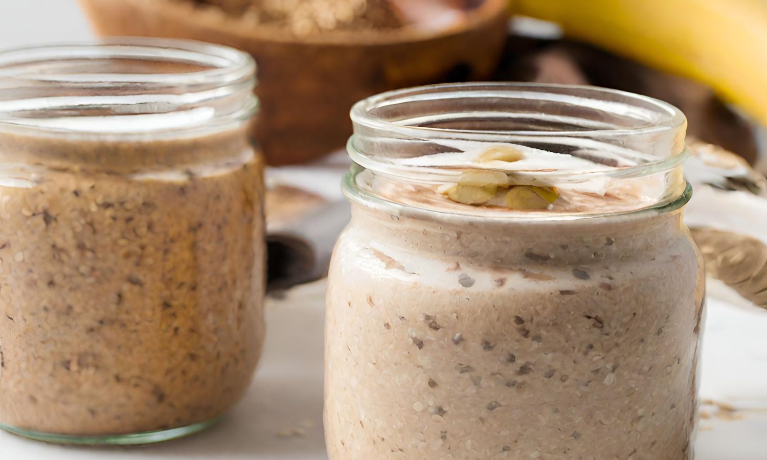 Hearty Maca & Cacao Overnight Oats